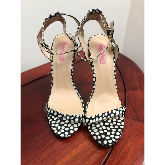 Polka Dot Ankle Strap Heels 9 #0109 #005 - Picture 7 of 11